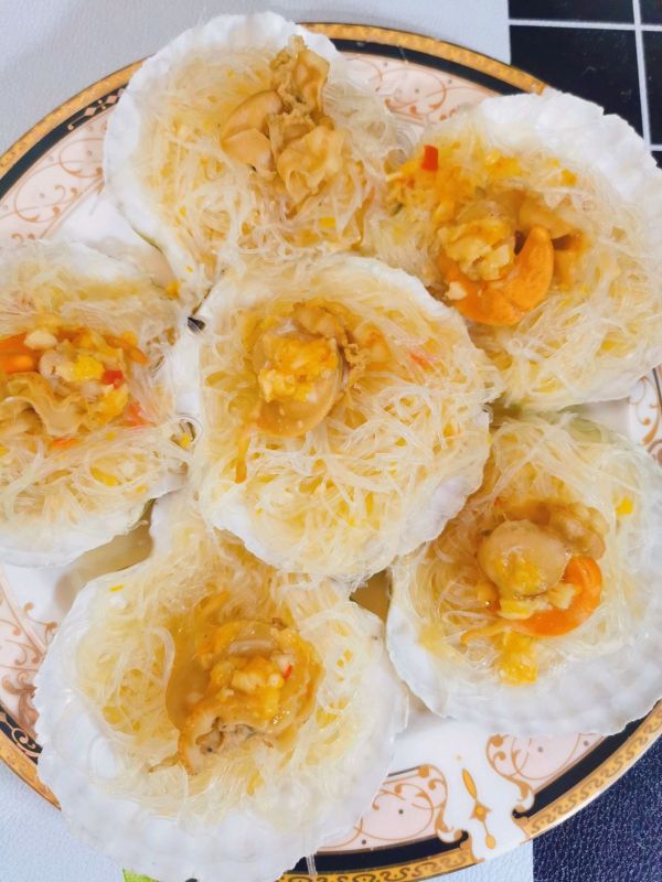 蒜蓉粉丝蒸扇贝