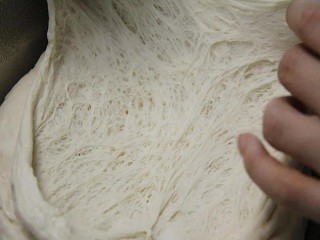 玫瑰酱手撕甜吐司怎么做？