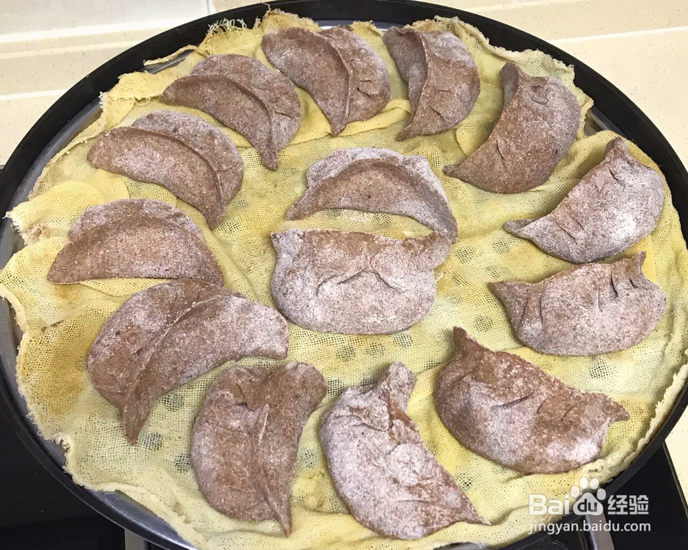 做法详细的全麦香菇鸡肉蒸饺