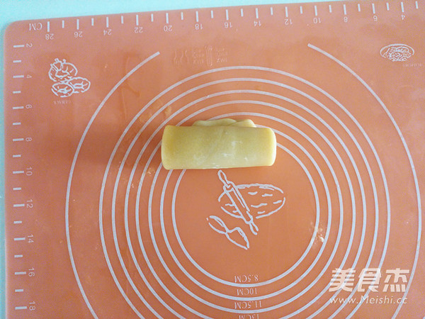 豆沙酥皮月饼