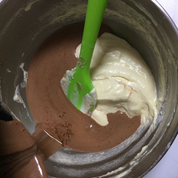 巧克力海绵蛋糕