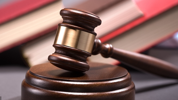 申请再审说我错过了再审时间给驳回。怎么办