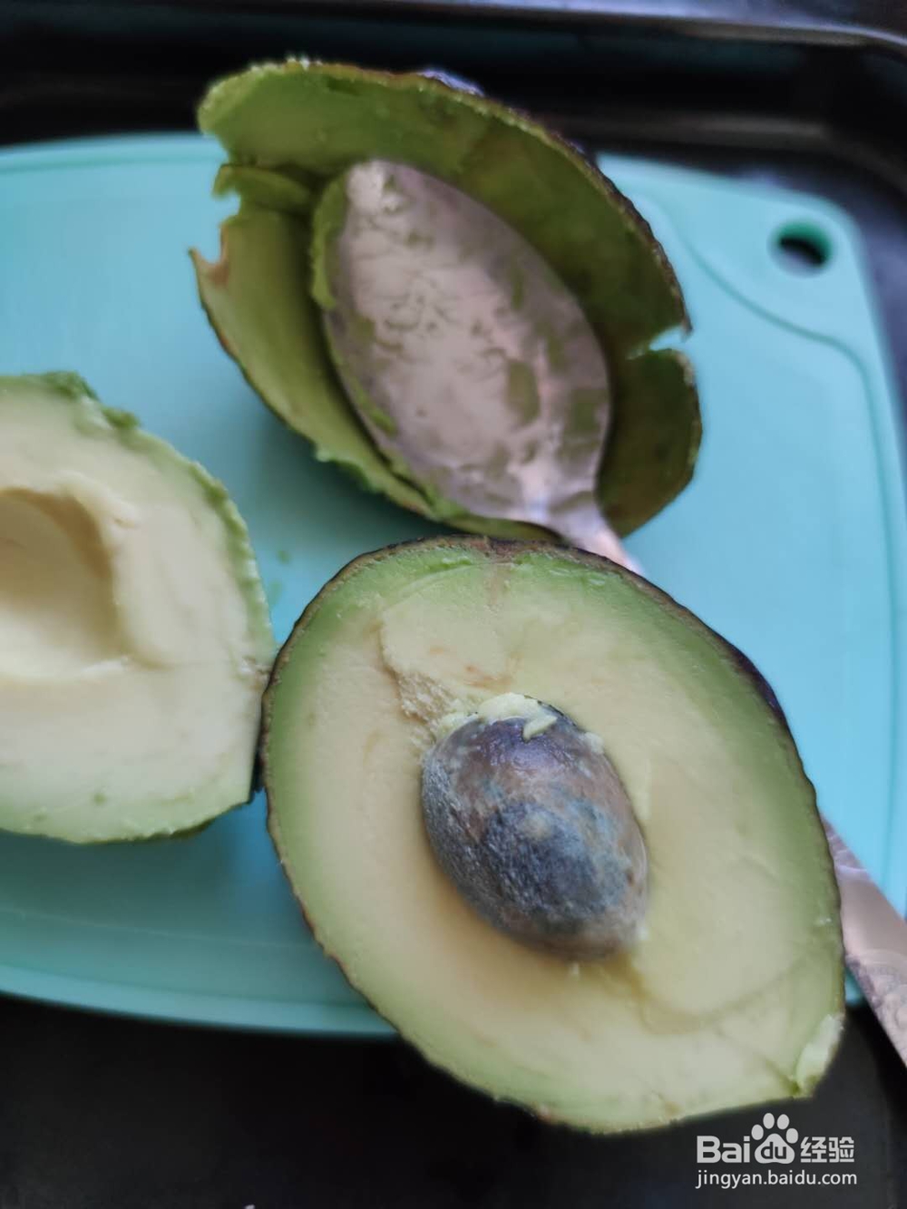 鸡蛋卷牛油果