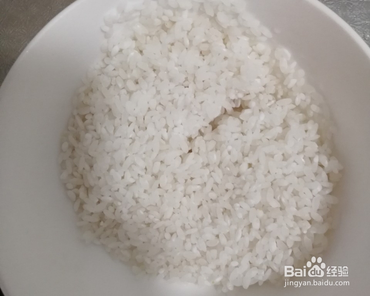 爽脆可口的皮蛋瘦肉粥