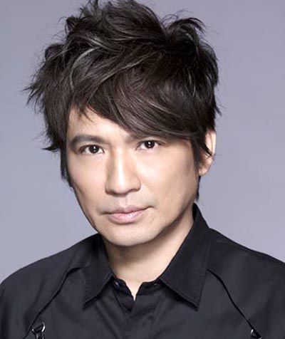 “愿漂泊的人都有酒喝，愿孤独的人都会唱歌”。这句词出自哪里