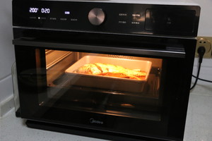 烤箱烤鱼没有锡纸怎么烤，求方法