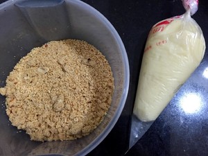 做糯米糍粑放热水还是冷水好