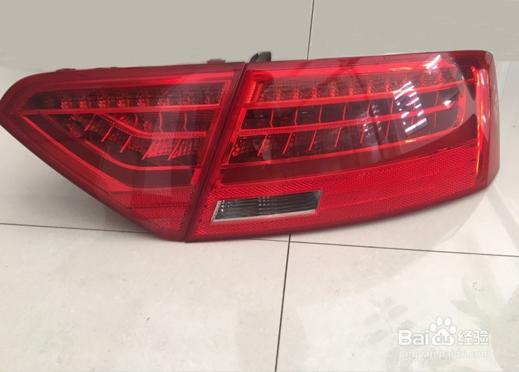 狂野中透露着优雅，改装最闪耀的流水尾灯