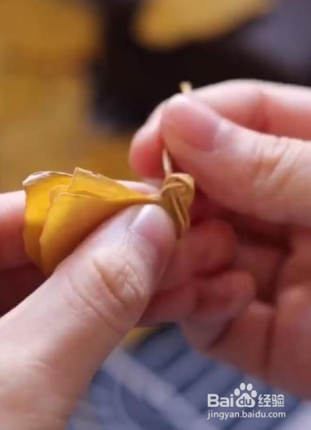 用银杏叶做蝴蝶怎么做