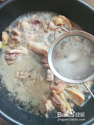 香菇炖鸡汤的做法