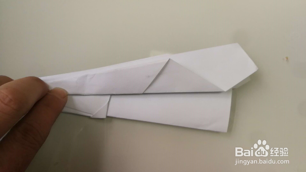 如何让纸飞机飞得又高又远?
