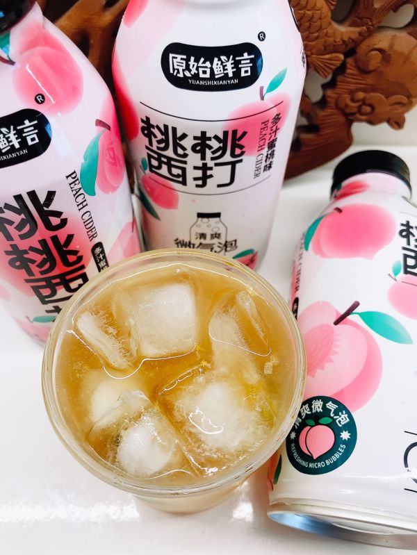 桃桃西打柠檬茶