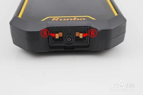 Runbo三防手机的防水测试