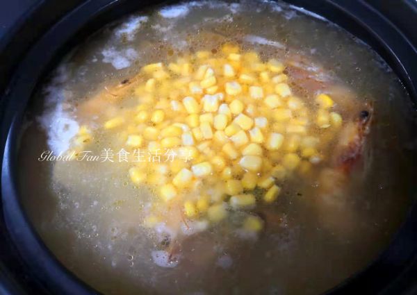 滋味海鲜蔬菜粥