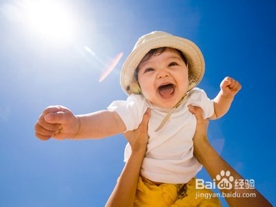 炎炎夏日，如何能让宝宝健健康康过夏天