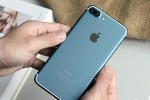 iphone7掉水里了怎么办,开不了机