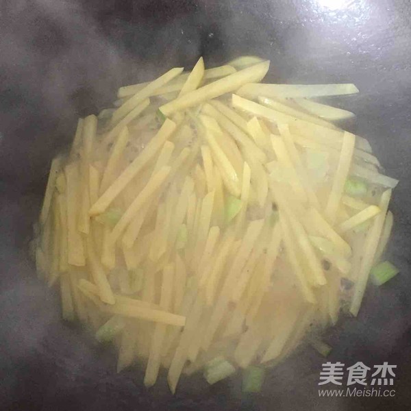 茄子土豆丝的做法