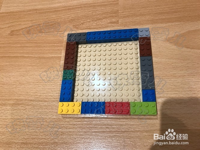 乐高做笔筒收纳盒