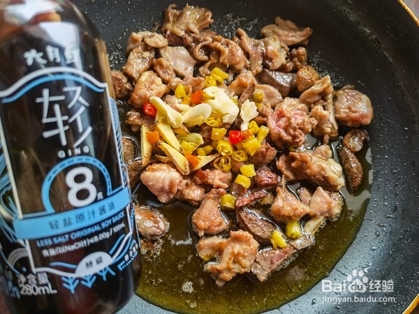 兔肉烧山药的做法