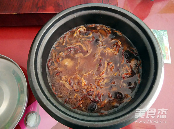香菇豆干煲仔饭