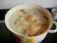 应该这样做花菇黑木耳炖土鸡