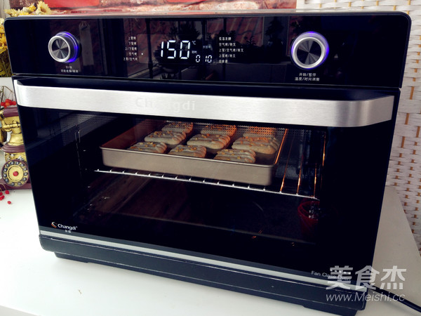 法式蛋白杏仁夹心饼干