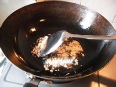 夏日餐桌上的减肥美食——鲜虾焖冬瓜