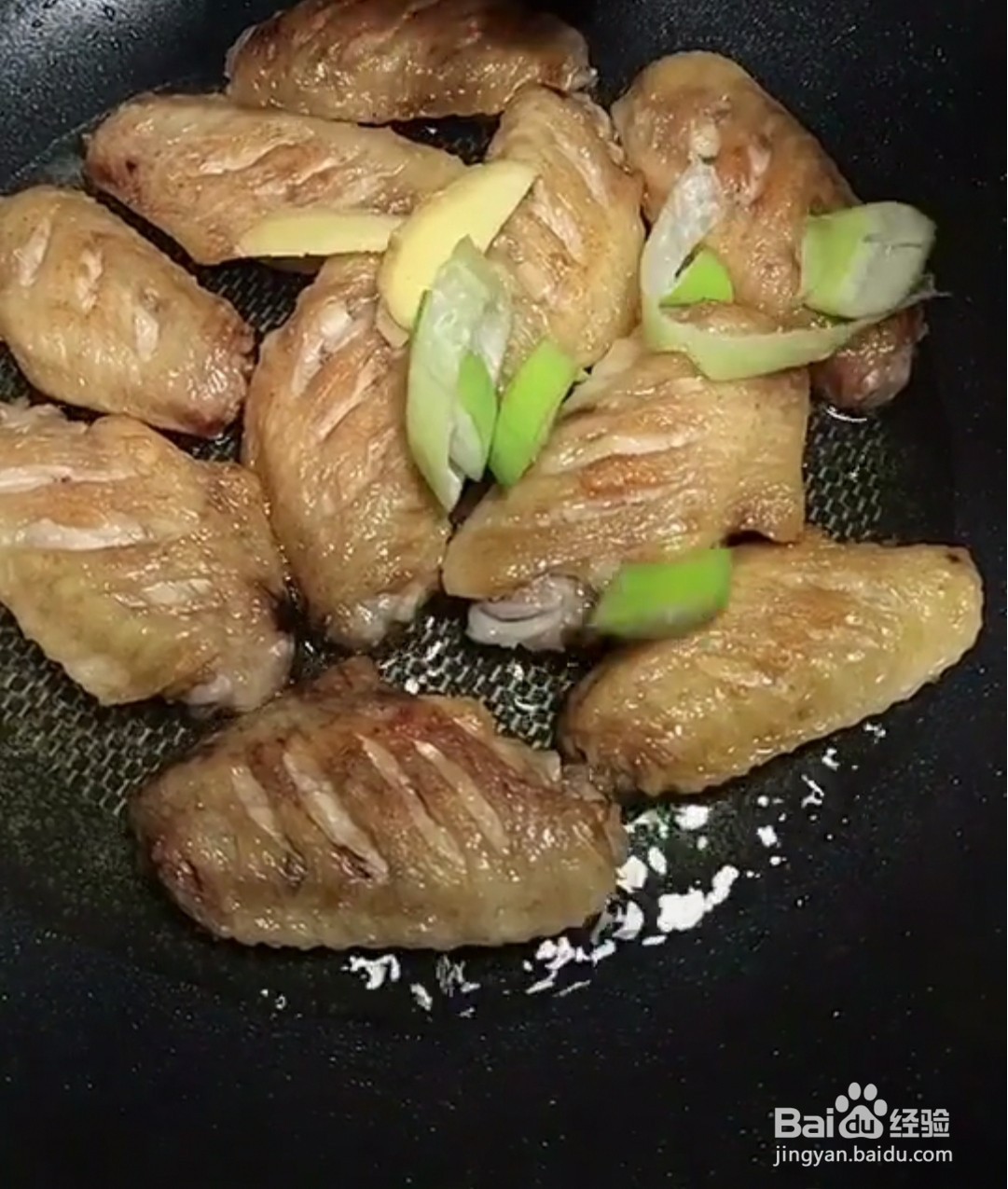 如何做出美味的可乐鸡翅