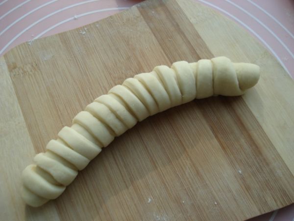 肉松毛毛虫面包