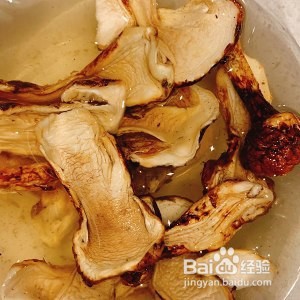 教你怎么做滋补药膳老母鸡汤