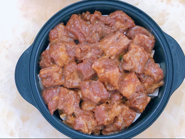 广式香芋蒸排骨