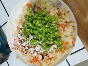 土豆胡萝卜鸡蛋饼