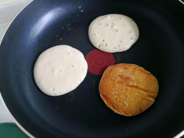 减脂无糖香蕉松饼