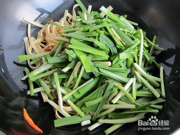 耗油韭菜炒豆皮