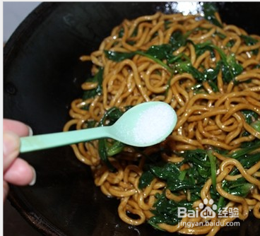 制作好吃的炒面