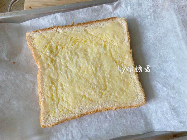 酥脆炼乳烤吐司