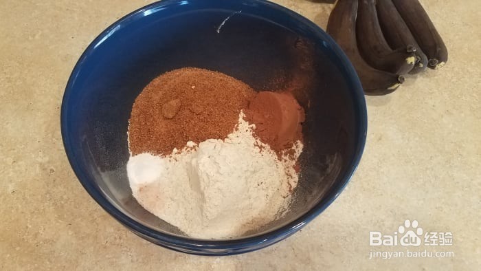 热巧克力香蕉面包：经典香蕉面包的升级款