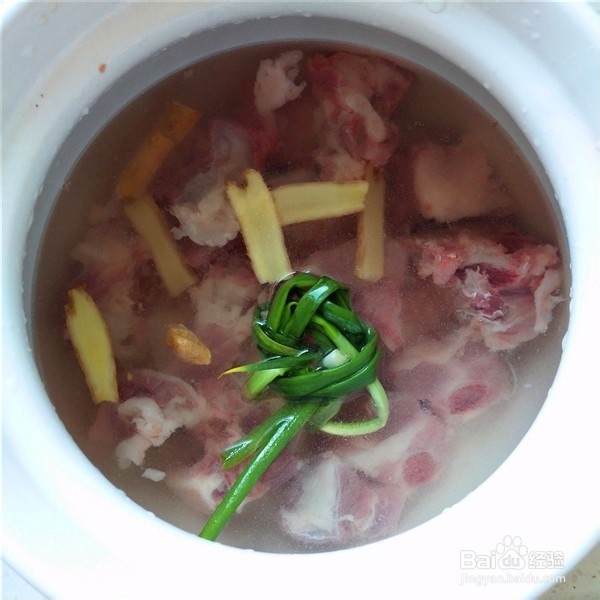 排骨汤怎么做？
