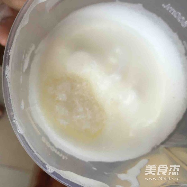 蔓越梅戚风蛋糕