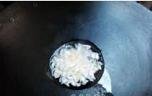 蚝油菠菜粉丝的做法