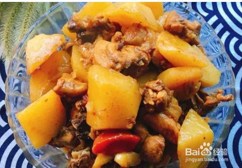 土豆炖鸡块怎么做