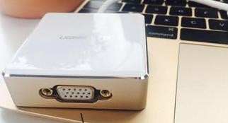 绿联手机信号转换器如何联接笔记本电脑