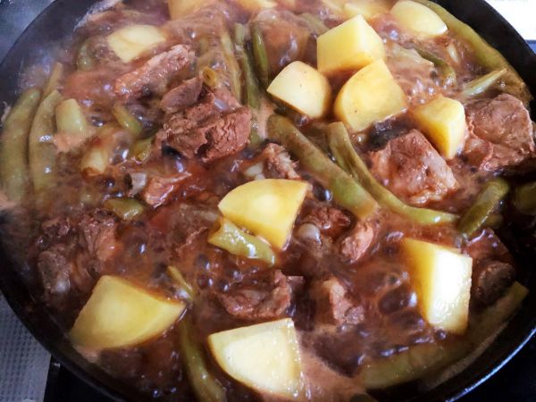 豆角土豆炖排骨