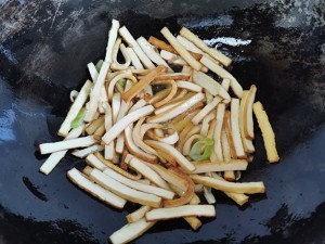 教你怎么做芦蒿炒香干