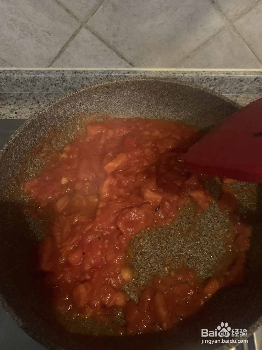简单美味的番茄牛尾汤