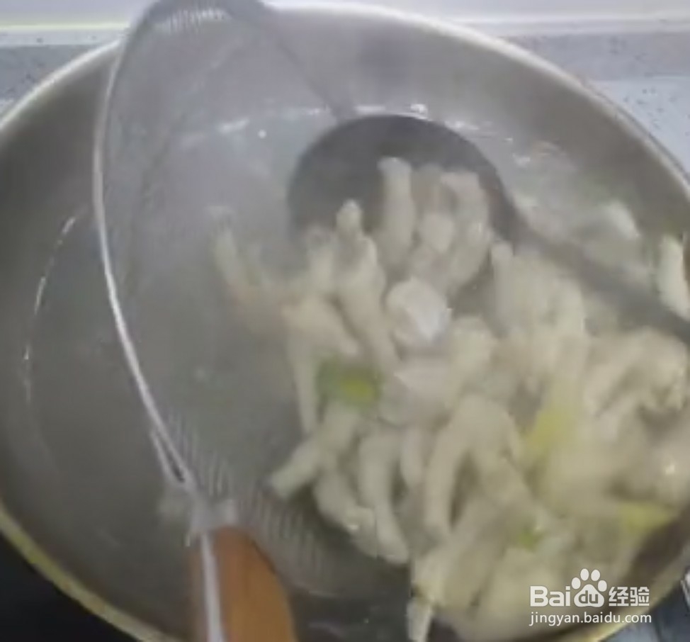 泡椒凤爪的做法