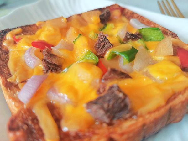 牛肉芝士烤土司