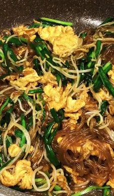 怎么做家常豆芽炒粉条