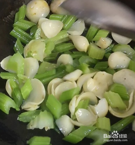 百合西芹炒虾仁