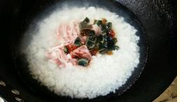 皮蛋瘦肉粥怎么做